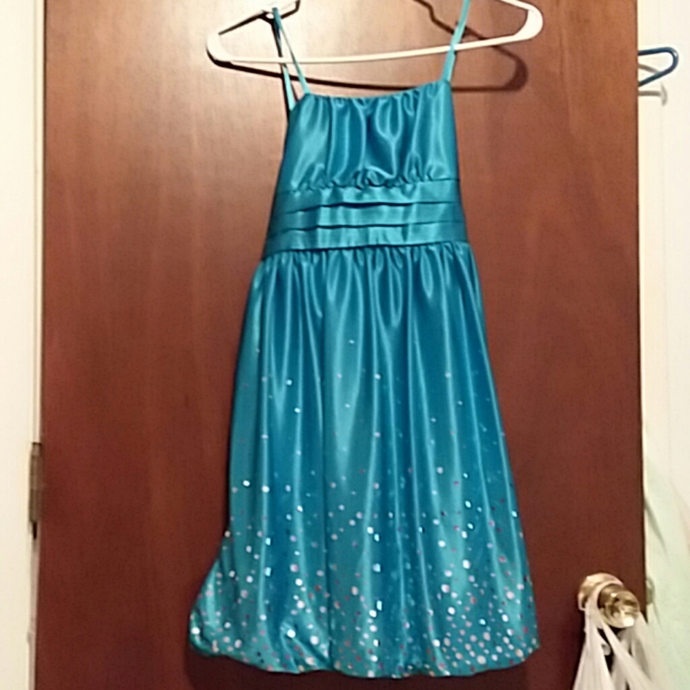 Girls dress